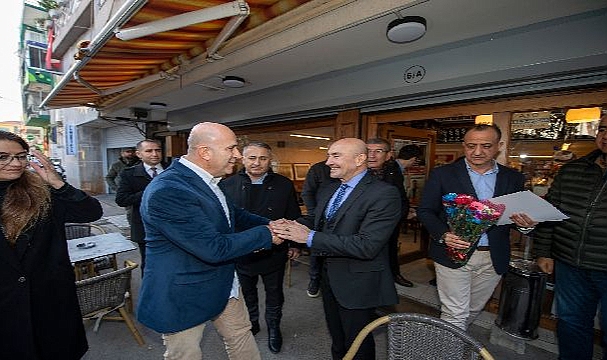 İzmir’de Selzedelere İlk Destek Ödemesi Yapıldı