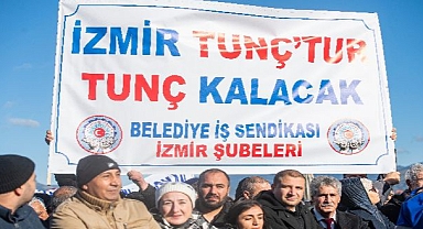 İlk sözümüzde, son sözümüzde, son nefesimizde İzmir!