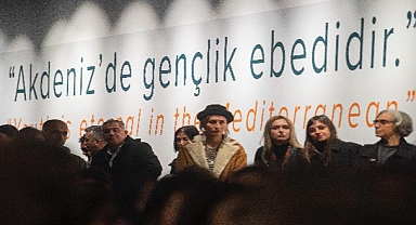 İzmir Akdeniz Bienali açıldı