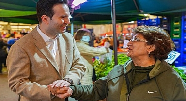 AK Partili Çiftçioğlu, Karşıyaka’yı karış karış geziyor