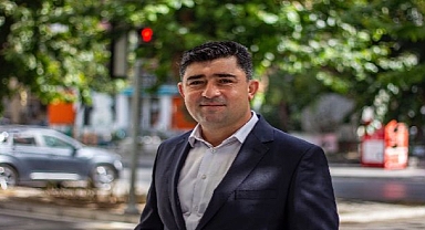 İzmir seçmeni 3 parça