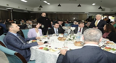 CHP’li İrfan Önal Manisalılarla buluştu 