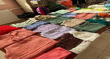 İzmir İl Milli Eğitim Müdürlüğü depremzedeleri yalnız bırakmadı