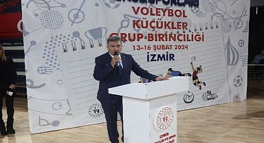 Küçükler Valeybol Turnavası Başladı