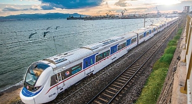 İZBAN'dan Seçim Günü 14 Ek Sefer