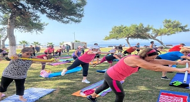 Yeşil ve Mavinin Buluştuğu Noktada Pilates Keyfi