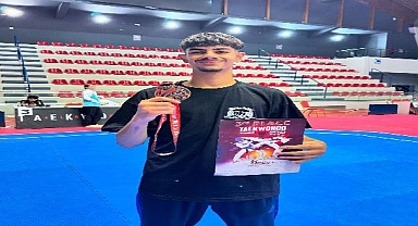 Büyükşehir’in Sporcuları İzmir’e Madalyalarla Döndü